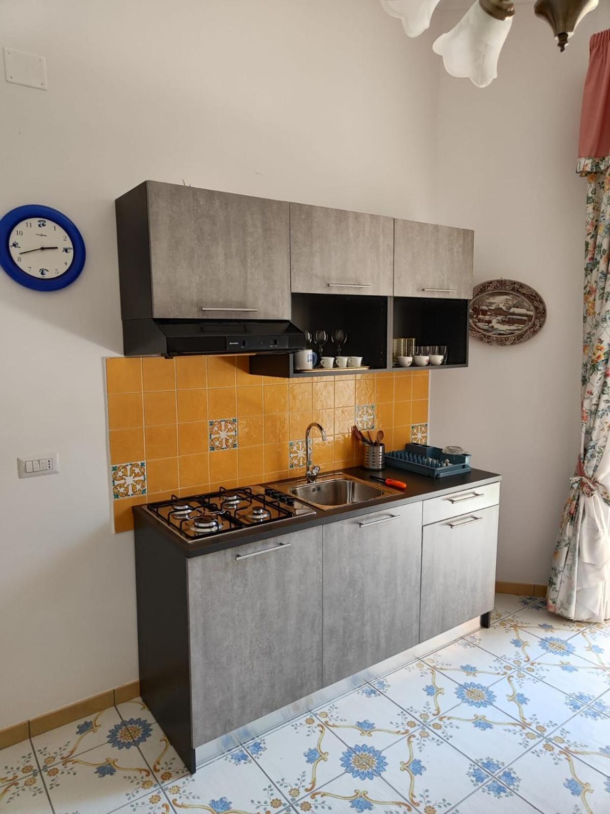 Apartament The House Of The Sunbeam Neapol Zewnętrze zdjęcie
